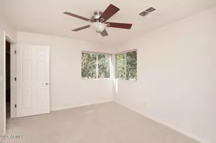 7771 E Foxmore Ln, Scottsdale, AZ 85258 - Photo 13