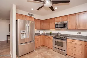 7771 E Foxmore Ln, Scottsdale, AZ 85258 - Photo 7