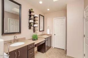 7771 E Foxmore Ln, Scottsdale, AZ 85258 - Photo 19