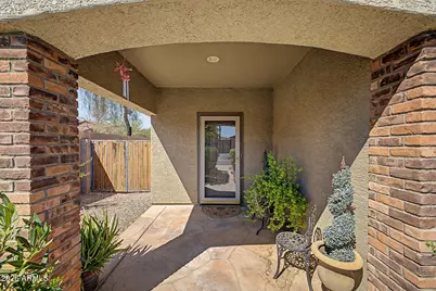 934 E Saddleback Place, San Tan Valley, AZ 85143 - Photo 3
