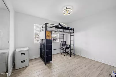18004 N 33rd Drive, Phoenix, AZ 85053 - Photo 9