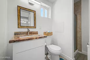 18004 N 33rd Dr, Phoenix, AZ 85053 - Photo 11