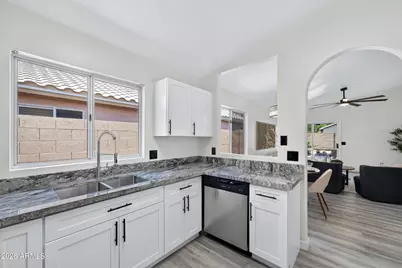 4834 W Kerry Lane, Glendale, AZ 85308 - Photo 15