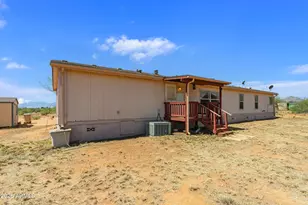 401 E Camino De Tundra, Huachuca City, AZ 85616 - Photo 9