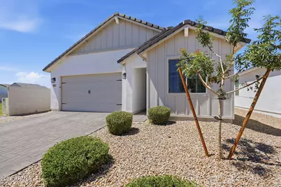 236 E Leland Road, San Tan Valley, AZ 85140 - Photo 3