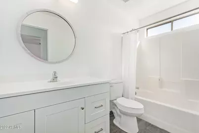 1026 E Fairmount Avenue #Apt 2, Phoenix, AZ 85014 - Photo 11