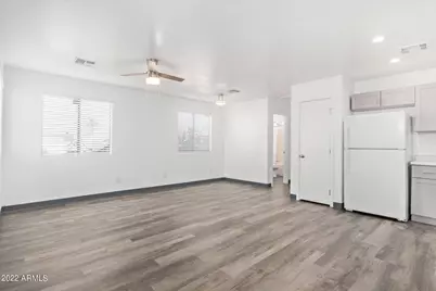 1026 E Fairmount Avenue #Apt 2, Phoenix, AZ 85014 - Photo 5