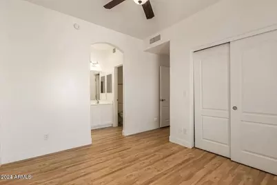 3447 E Lance Lane, Phoenix, AZ 85018 - Photo 9