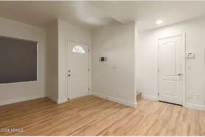 3447 E Lance Lane, Phoenix, AZ 85018 - Photo 7