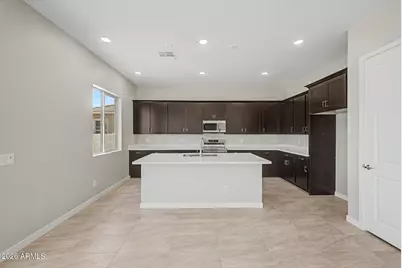 7011 E Hayride Lane, San Tan Valley, AZ 85143 - Photo 11