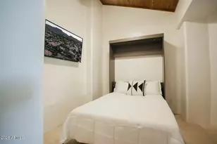 9414 N 53rd Pl, Paradise Valley, AZ 85253 - Photo 25