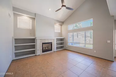 868 W Tremaine Avenue, Gilbert, AZ 85233 - Photo 3