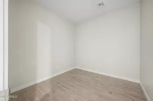 31564 N Singing Mdw Ln, San Tan Valley, AZ 85143 - Photo 15