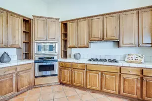 42020 N Moss Springs Rd, Anthem, AZ 85086 - Photo 9