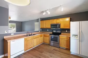 44924 W Balboa Dr, Maricopa, AZ 85139 - Photo 7