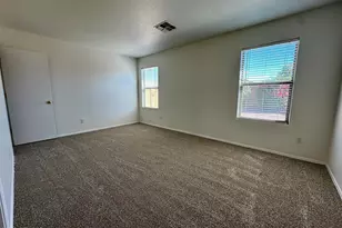 15826 W Watson Ln, Surprise, AZ 85379 - Photo 7