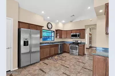 8979 E Gail Road, Scottsdale, AZ 85260 - Photo 13