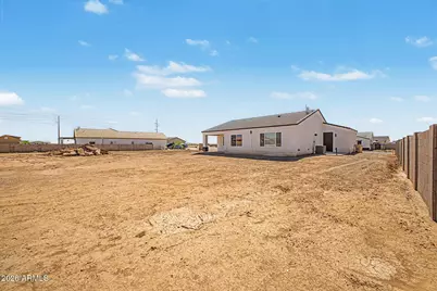 15981 S Stevens Place, Arizona City, AZ 85123 - Photo 23