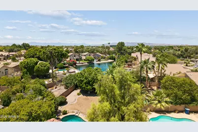 860 N Woodburne Drive, Chandler, AZ 85224 - Photo 79