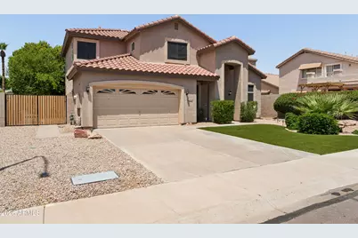 860 N Woodburne Drive, Chandler, AZ 85224 - Photo 5