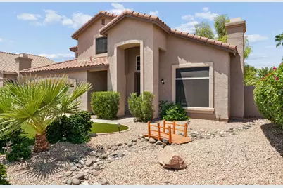 860 N Woodburne Drive, Chandler, AZ 85224 - Photo 9