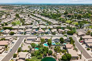 860 N Woodburne Dr, Chandler, AZ 85224 - Photo 75