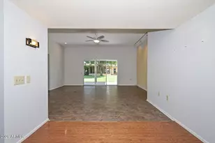 10314 W Spanish Moss Ln, Sun City, AZ 85373 - Photo 3