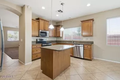 13755 W Monterey Way, Avondale, AZ 85392 - Photo 9