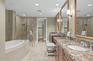 2211 E Camelback Rd, Phoenix, AZ 85016 - Photo 19
