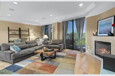 2211 E Camelback Road #Unit 207, Phoenix, AZ 85016 - Photo 3