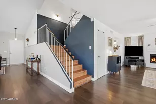 3414 E Sequoia Dr, Phoenix, AZ 85050 - Photo 9