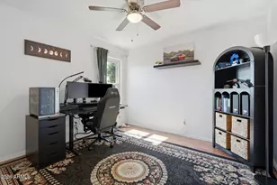 3414 E Sequoia Dr, Phoenix, AZ 85050 - Photo 25
