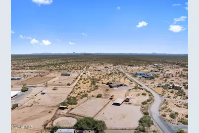 27755 S Clydesdale Avenue, Congress, AZ 85332 - Photo 47