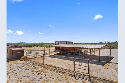 27755 S Clydesdale Avenue, Congress, AZ 85332 - Photo 11