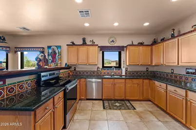 27755 S Clydesdale Avenue, Congress, AZ 85332 - Photo 25