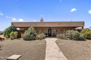 27755 S Clydesdale Ave, Congress, AZ 85332 - Photo 45
