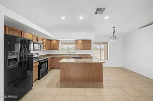 26007 N 151st Ave, Surprise, AZ 85387 - Photo 15