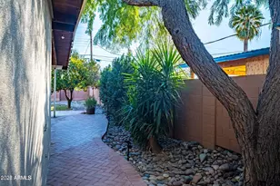 2107 S Ventura Dr, Tempe, AZ 85282 - Photo 27