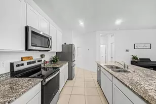 10611 W Bloch Rd, Tolleson, AZ 85353 - Photo 11
