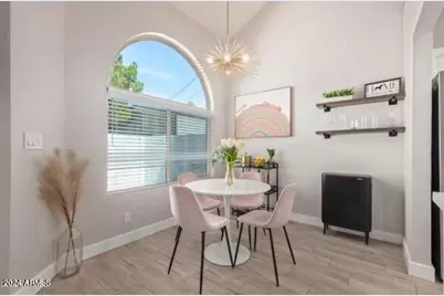 4328 N 36th Street #9, Phoenix, AZ 85018 - Photo 5