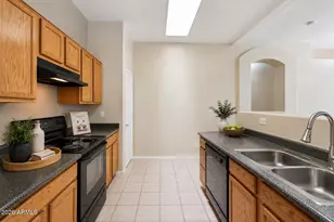 16719 S 23rd St, Phoenix, AZ 85048 - Photo 5