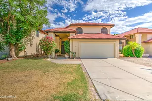 963 E Calle Del Norte, Chandler, AZ 85225 - Photo 1