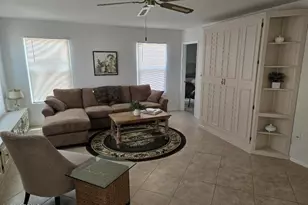 10838 W Acacia Dr, Sun City, AZ 85373 - Photo 9