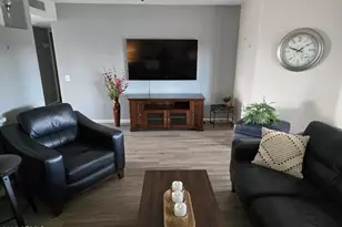 10841 W Acacia Dr, Sun City, AZ 85373 - Photo 7