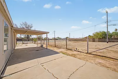 280 W Seagoe Avenue, Coolidge, AZ 85128 - Photo 9
