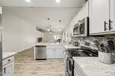 900 W Broadway Avenue #42, Apache Junction, AZ 85120 - Photo 11
