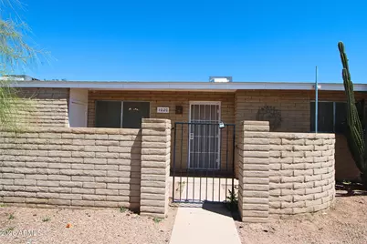 1020 N Pueblo Drive, Casa Grande, AZ 85122 - Photo 1