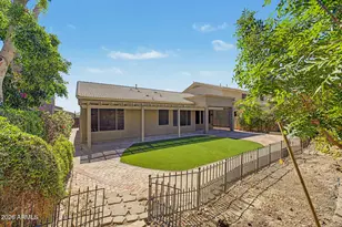 25647 N Singbush Loop, Phoenix, AZ 85083 - Photo 33