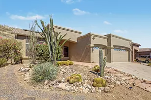 25647 N Singbush Loop, Phoenix, AZ 85083 - Photo 3