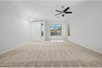 25647 N Singbush Loop, Phoenix, AZ 85083 - Photo 9